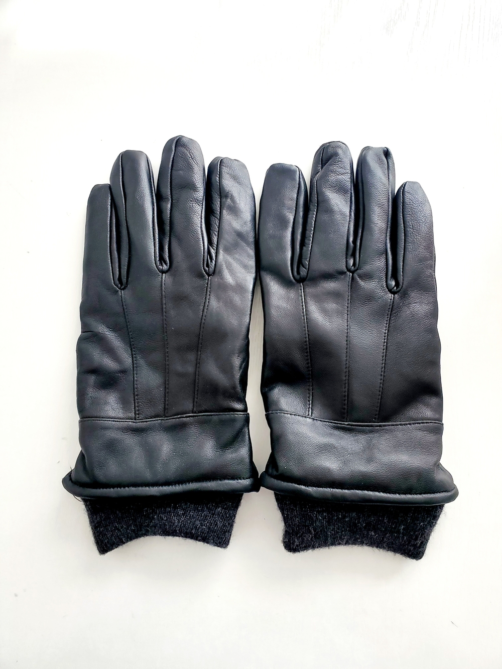 Dockers Men's Black Leather Gloves with Knit Cuffs